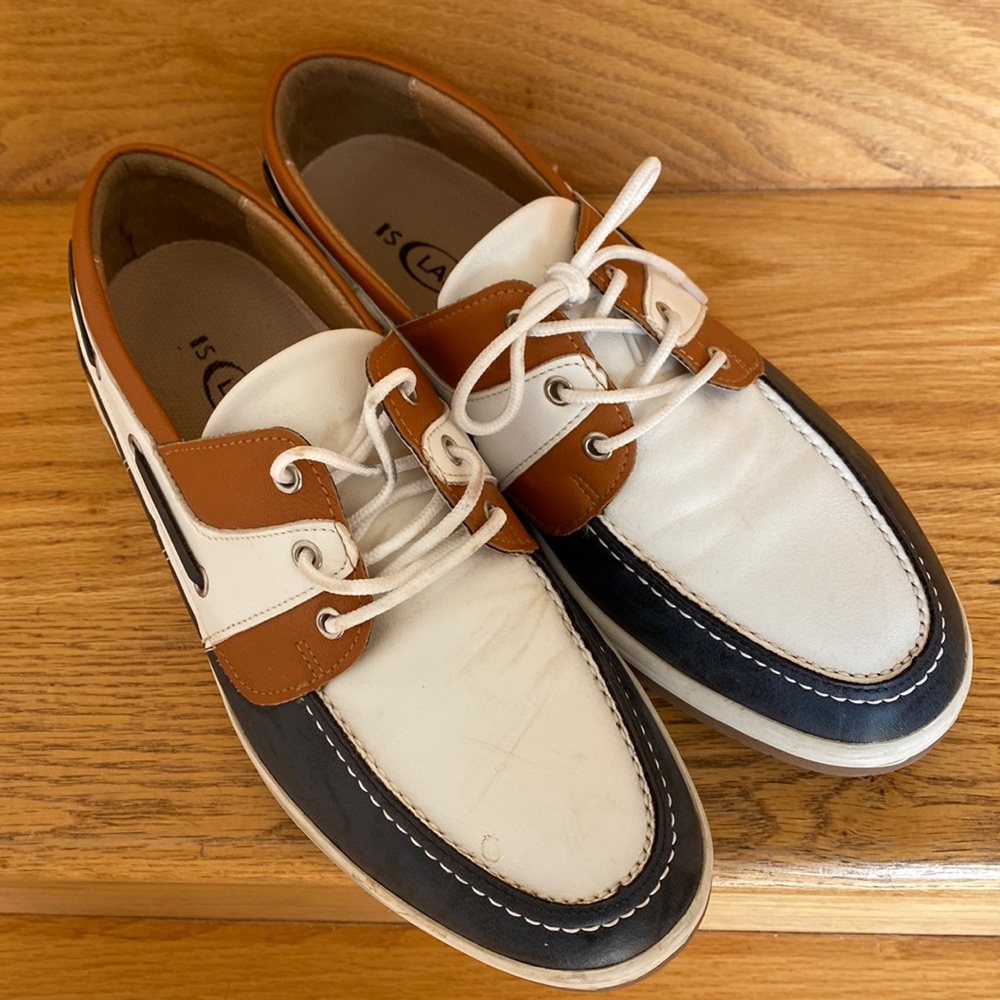 Mens boat shoes size 9